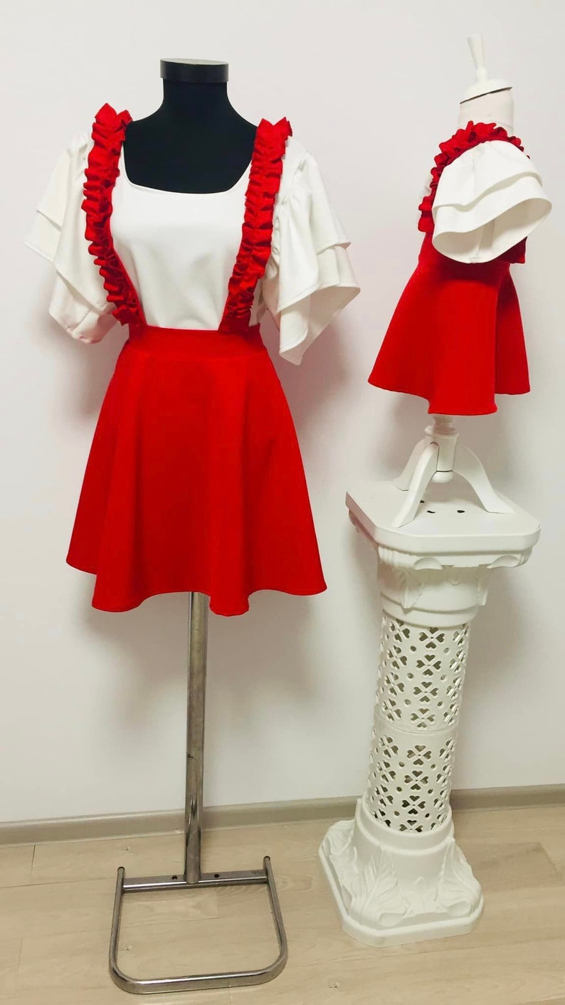 Red matching mother-daughter dress / Mommy and me outfit / Mommy and me dress image 2