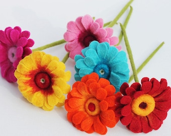 Flowers in white or multicolored, gerbera, handmade felted flowers, magical idea as a gift for the mother or the girlfriend