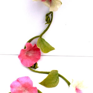 Easter deco, Flower garland in pink light, garland felt, felt garland, garland, window decoration image 4