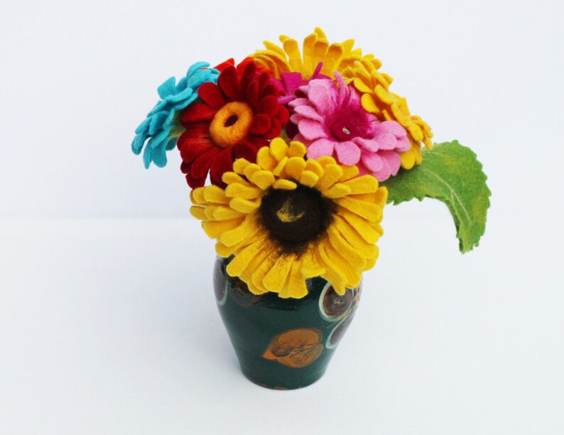 Flowers in white or multicolored, gerbera, handmade felted flowers, magical idea as a gift for the mother or the girlfriend image 7