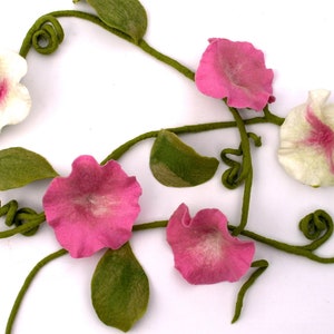 Easter deco, Flower garland in pink light, garland felt, felt garland, garland, window decoration image 2