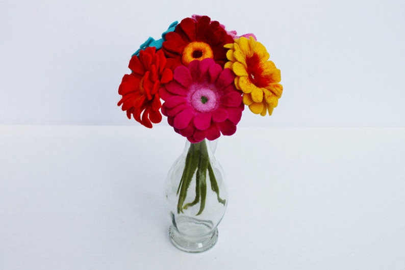 Flowers in white or multicolored, gerbera, handmade felted flowers, magical idea as a gift for the mother or the girlfriend image 2