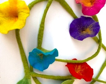 Flower garland in colorful, garland made of felt, garland for the school cone, decoration for the children's room