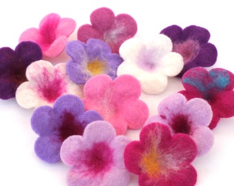 10 pieces of handmade felted flowers in purple, pink, white, lilac of colorful flowers for making jewelry, for decorating for the florist,