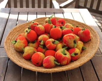 1x Apple for the season table, as a decoration for the apartment for Halloween or Thanksgiving