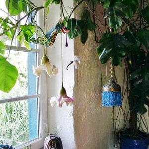 Easter deco, Flower garland in pink light, garland felt, felt garland, garland, window decoration image 7