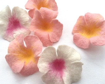 Set of 10 pastel flowers for crafting