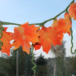 10 x maple leaves felted in bright colors for the season tablecloth, carnival costume, carnival or for decoration image 9