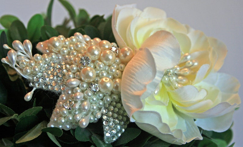 bridal hairpiece with large flower pearls /& rhinestones