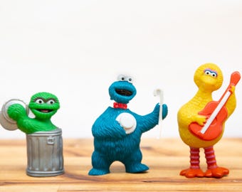 Figuras vintage de Barrio Sésamo de 1982: Big Bird, Oscar el Gruñón y el Monstruo de las Galletas