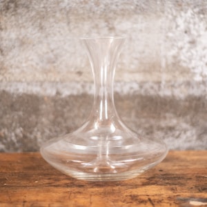 Vintage Crystal Wine Aerating Decanter: 750ml Capacity