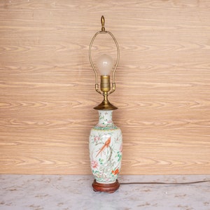 Midcentury Handbemalte Japanische Porzellan Tischlampe