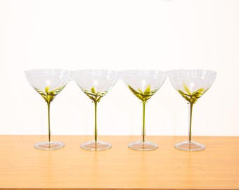 Copas de cóctel/martini Vintage Emmie de filamento verde oliva, juego de cuatro copas de bar con tallo alto.