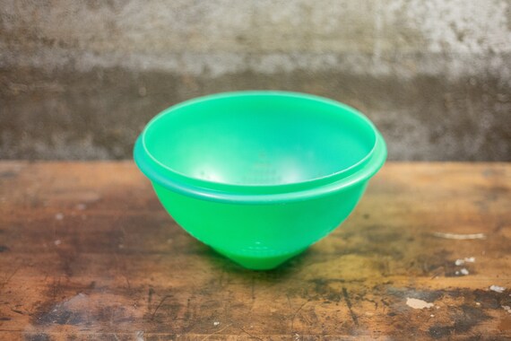 Vintage Tupperware Sieb: Jadegrünes Küchensieb