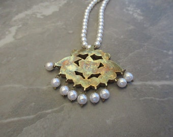 Buy Vintage Sukra Temple Jewellery Cabochons Pearl Silk Necklace