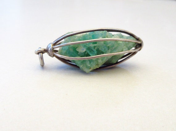 Vintage 1970s Raw Rough Green Crystal Bird Cage W… - image 9