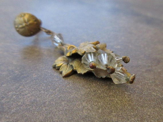 Antique Art Nouveau Gilt Brass Grape Cluster Wire… - image 3