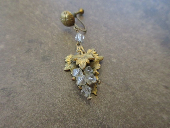 Antique Art Nouveau Gilt Brass Grape Cluster Wire… - image 2