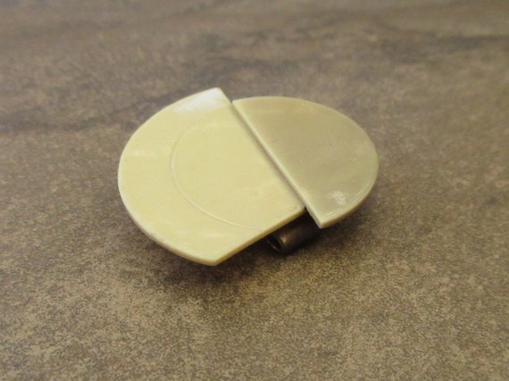 Vintage Art Deco Celluloid Belt Buckle - image 4