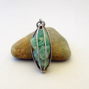 Vintage 1970s Raw Rough Green Crystal Bird Cage Wrapped Sterling Silver Pendant image 1