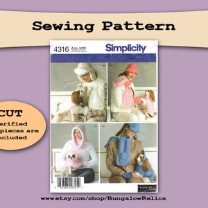 4316 Misses Hat in Three (3) sizes and Accessories Dog Clothes Pet Costume Puppy Clothes Dog Costume Simplicity Crafts Sz S-L CUT