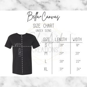 Puede incluir: Una tabla de tallas para camisetas unisex, que muestra las medidas en pulgadas para la longitud y el ancho. La tabla incluye las tallas S, M, L y XL.