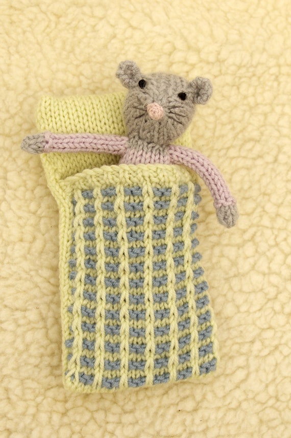 Mouse In Bed Toy Knitting Pattern Free Chick Egg Knit Gift