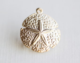 Vermeil Sand Dollar Charms 02 -18k gold over sterling silver, nautical round pendant, beach themed, 18mm