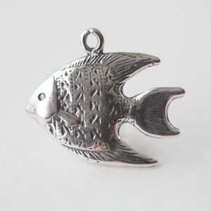 Sterling Silver Tropical Angelfish Charm Pendant - lightly oxidized 925 silver fish pendant