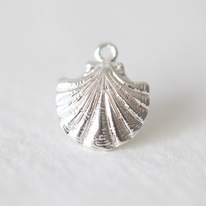 Sterling Silver Shell Charm 08 - sea life nautical beach charm, 925 silver pendant