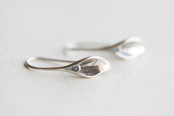 Calla Lily Sterling Silver Earwires - arum lily, cala lily flower floral earring findings, hooks, cala lily, ear wires