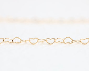 14k Gold Filled or Sterling Silver Heart Flat Cable Chain - 1 pied de 4mm, 3mm ou 2.6mm heart cable chain, wholesale jewelry supply, Luxem
