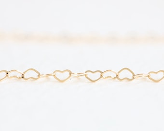 14k Gold Filled or Sterling Silver Heart Flat Cable Chain - 1 pied de 4mm, 3mm ou 2.6mm heart cable chain, wholesale jewelry supply, Luxem