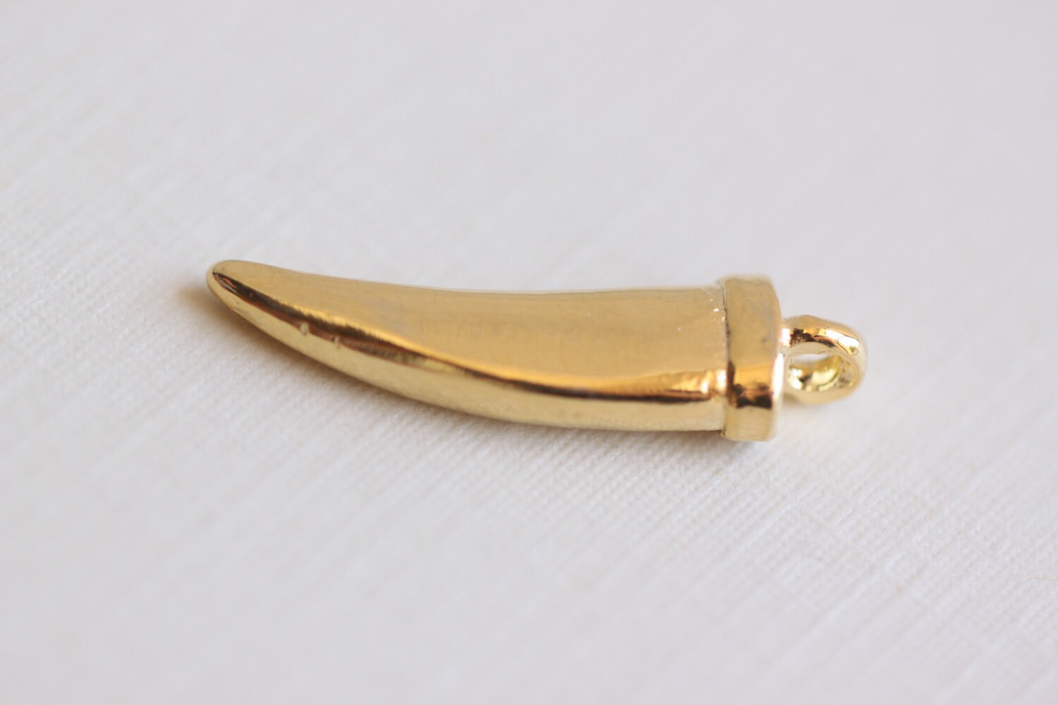 SAINT LAURENT★素敵！Gold-Tone Brass HORN TUSK Necklace NEW $495 SAINT LAURENT Gold-Tone Brass HORN TUSK Necklace w