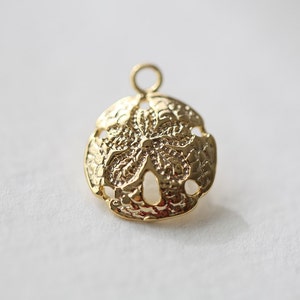 Vermeil Sand Dollar Charms 08 18k gold over sterling silver, nautical round pendant, beach themed, 18mm image 1