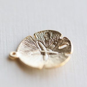 Vermeil Sand Dollar Charms 02 18k gold over sterling silver, nautical round pendant, beach themed, 18mm image 3