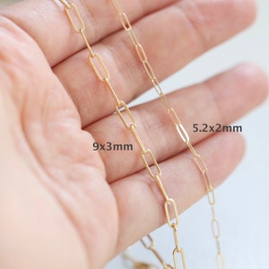 May include: Gold chain necklace with two different sized links. The larger links measure 9x3mm and the smaller links measure 5.2x2mm.