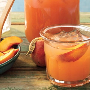 HOMEMADE Peach Lemonade RECIPE Uses Fresh Peaches & Lemons