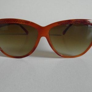 Vintage Light Tortoiseshell & Black Nets Brows D-frame Sunglasses