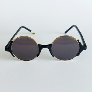 Vintage Shiny Black & Gold Round Frame Sunglasses