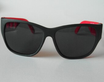 Vintage Matt Black & Neon Red Sports Square-Frame Sunglasses