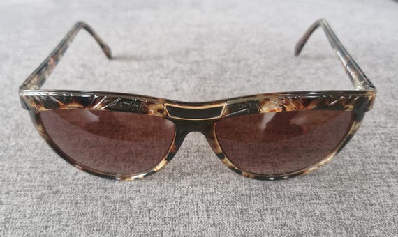 Vintage Emilio Pucci Translucent Brown Tortoiseshell & Black  display picture 3