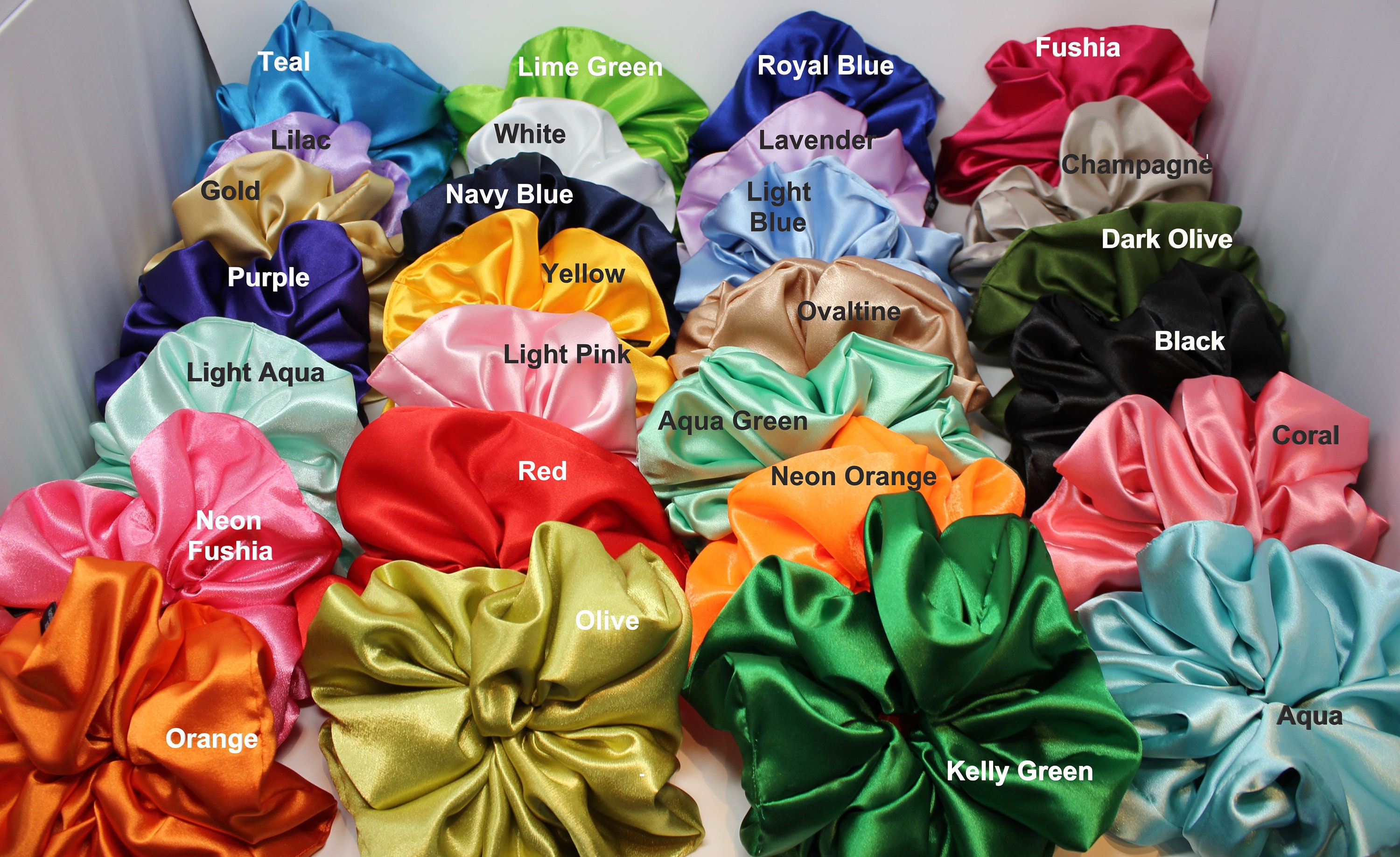 Kelly Green Textured Satin XXL Scrunchie 9