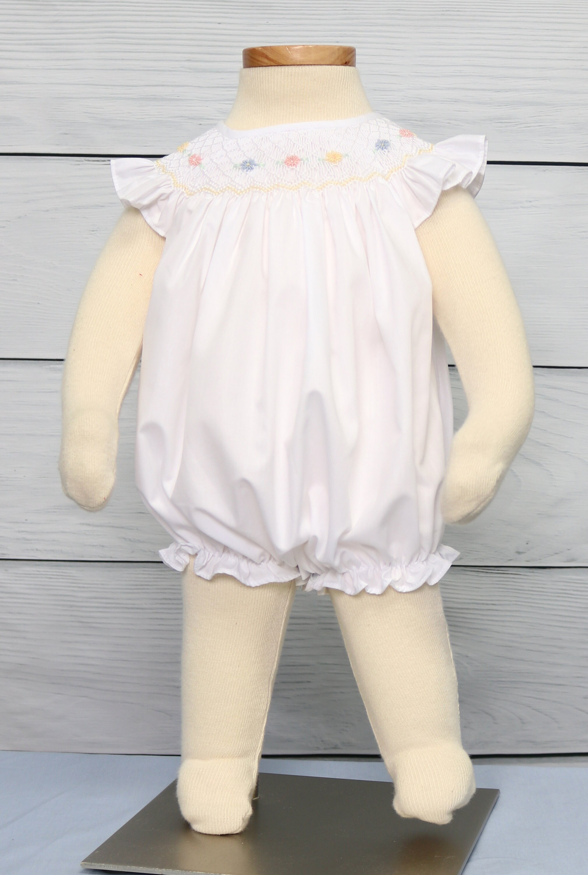 Petit Bebe Baby Girls White Poplin Bianca Smocked Bubble main image 0