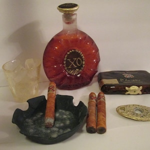 Edible Gentleman&#39;s Cake Toppers: Cognac Bottle, Cigars, Ashtray