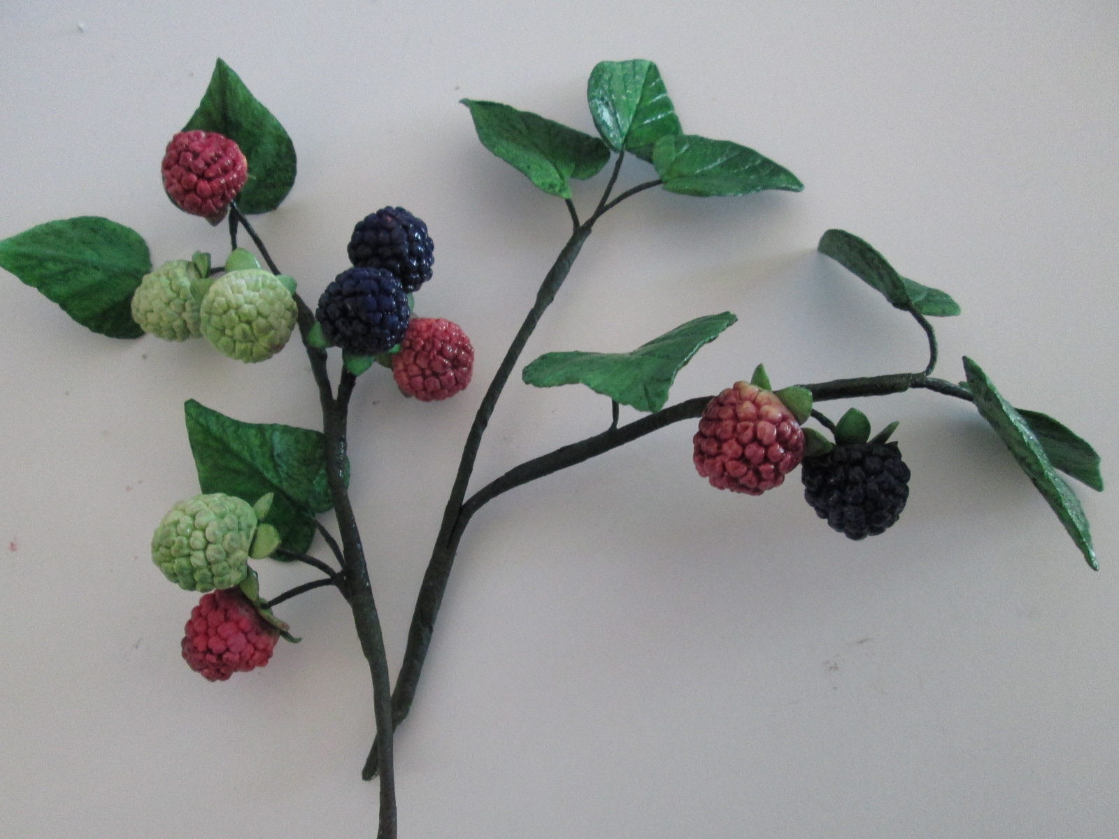 Realistic Raspberry Cake Toppers, Filler Flowers, Handmade Gumpaste ...