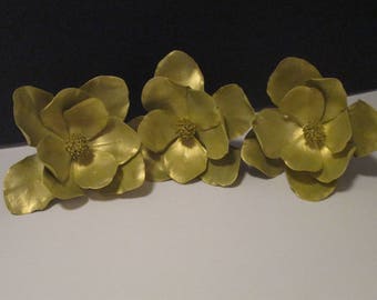 handmade set of three gold sugar southern magnolia sugar flower cake topper