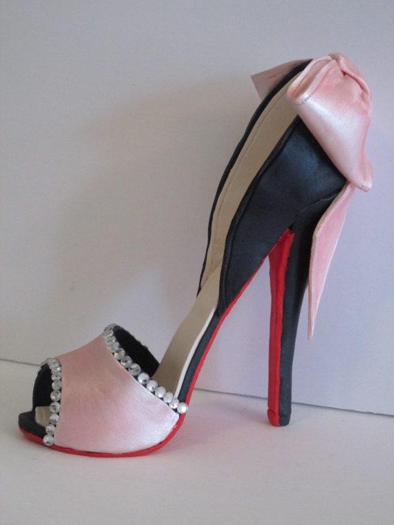 Christian Louboutin sugar high heel cake topper gumpaste fondant |  Christian louboutin heels, Sugar shoes, Christian louboutin heels outfit