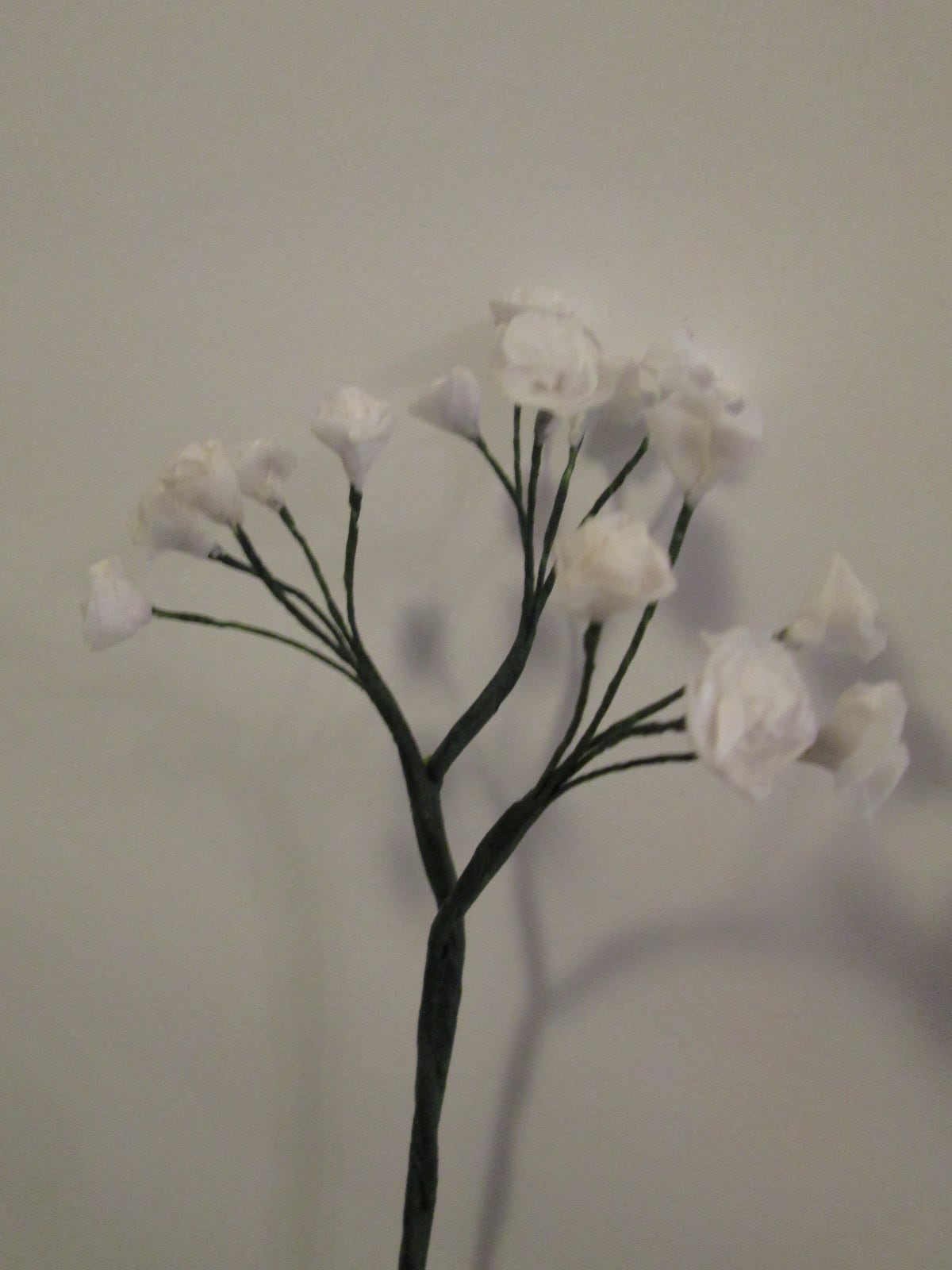 Wafer paper baby's breath cake topper, Filler flowers, Elegant bridal/wedding floral cake toppers