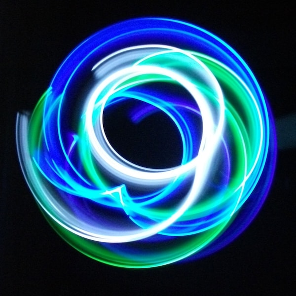 GloFX Basic 8-LED-Double Orbit Sortierte Farben. Orbital Rave Light Show Dance EDM Club großartig mit LED-Handschuhen geführt